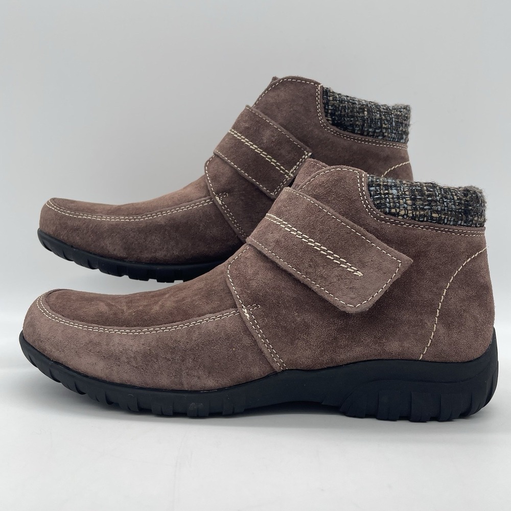 Propet Womens 6 N(AA) Bootie Delaney Strap Ankle Boot Brown Suede Shoes Outdoors